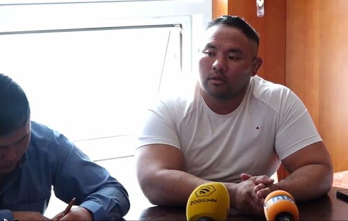 Улсын арслан М.Бадарч сэргээш хэрэглээгүй гэдгээ НОТОЛЖ чадсангүй